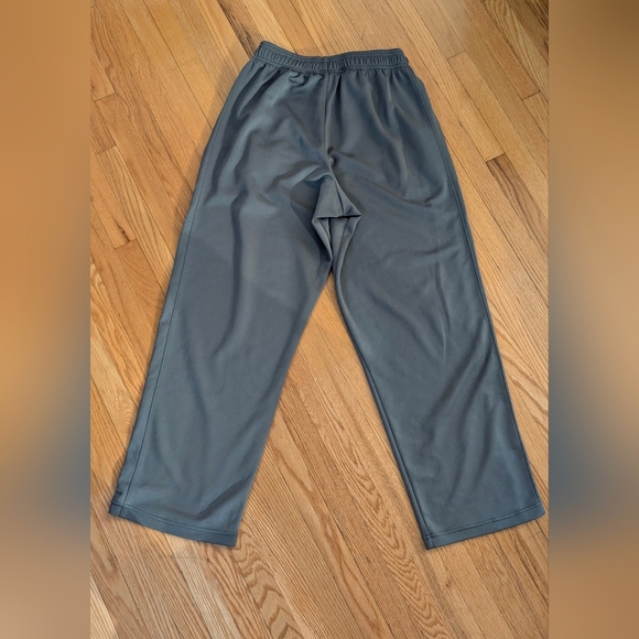 Champion Gray Relaxed Fit Sweatpants - Picture 5 of 5
